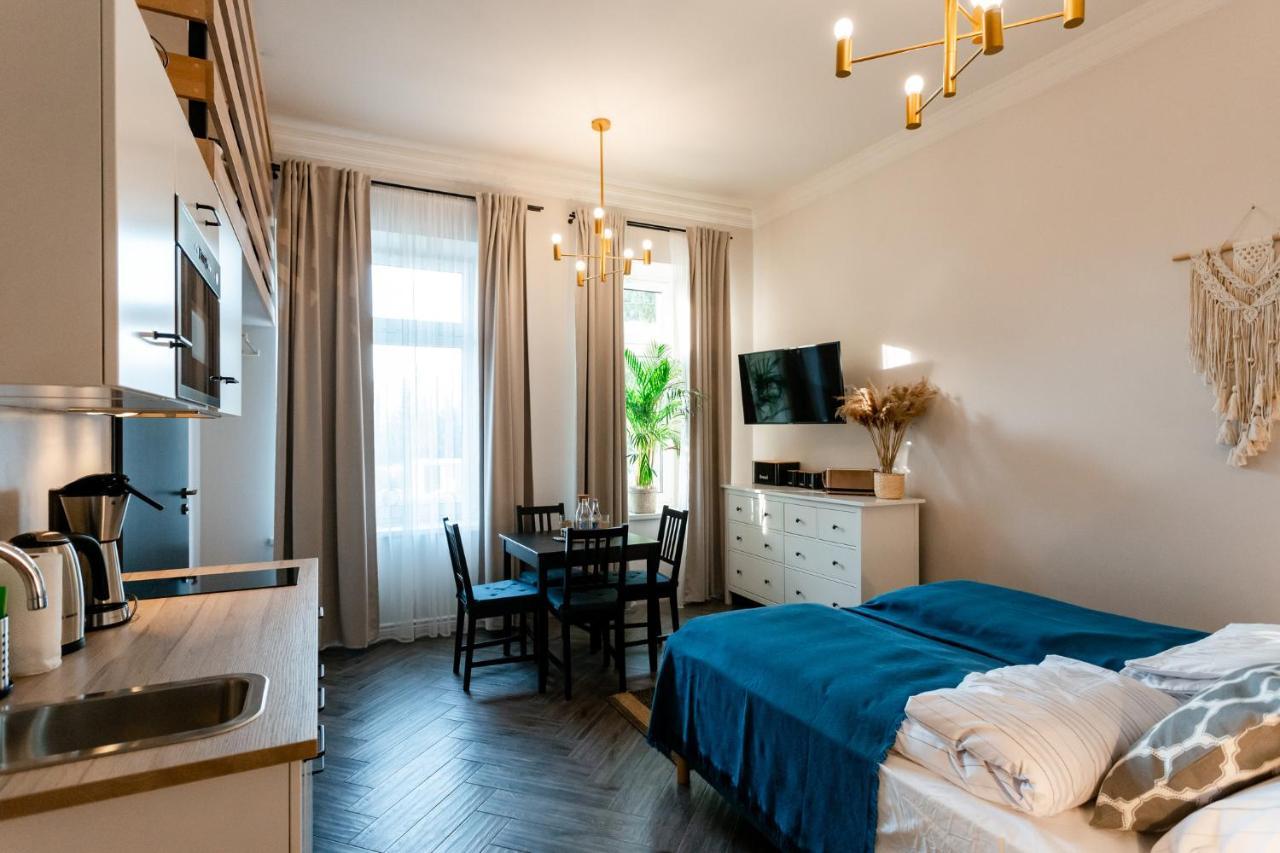 Boho House Aparthotel Ustrzyki Dolne Kültér fotó