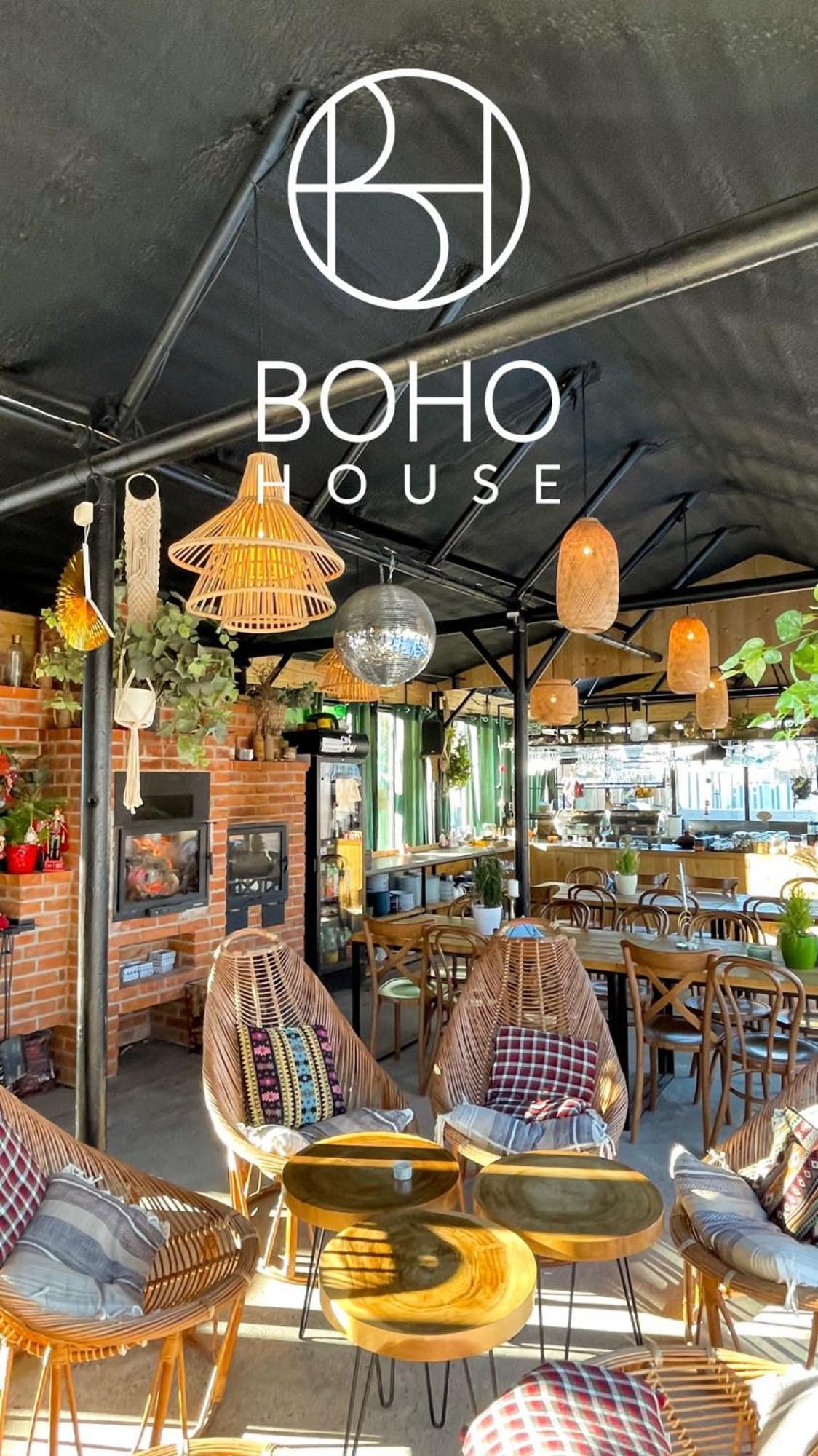 Boho House Aparthotel Ustrzyki Dolne Kültér fotó